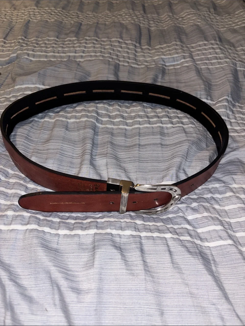 Ariat Black Leather Belt with Silver Horseshoe Buckle